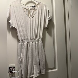 Cream Short Sleeve V Neck Romper